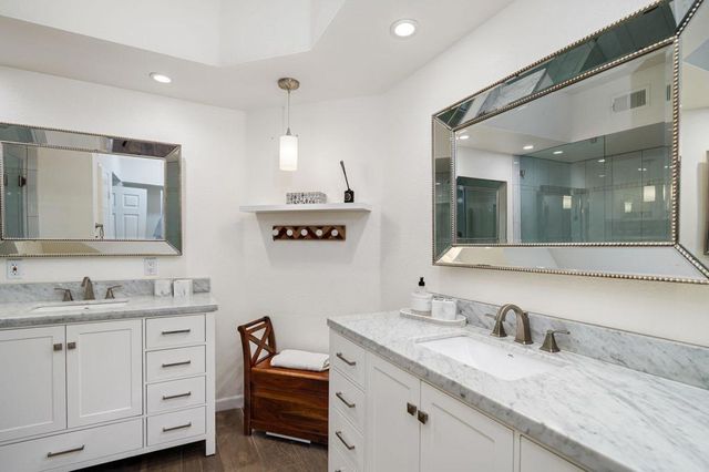 673 Vista Lago Circle N, Palm Desert, CA 92211