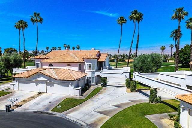 673 Vista Lago Circle N, Palm Desert, CA 92211