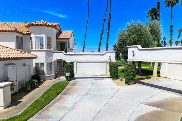 673 Vista Lago Circle N, Palm Desert, CA 92211