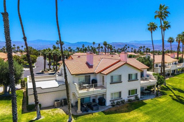 673 Vista Lago Circle N, Palm Desert, CA 92211