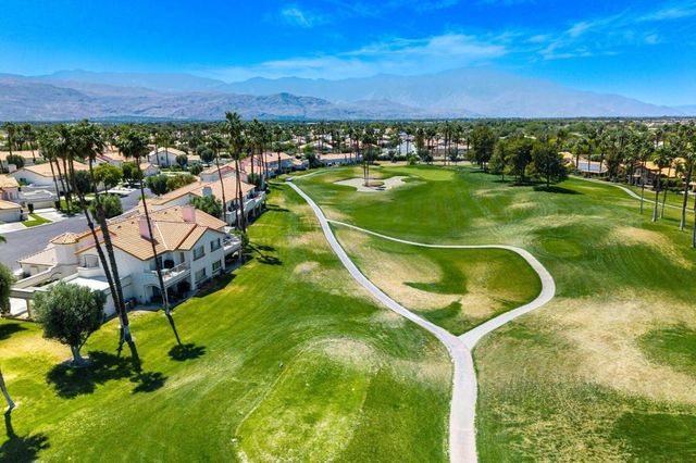673 Vista Lago Circle N, Palm Desert, CA 92211