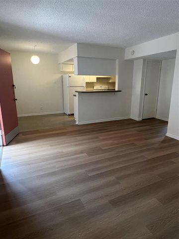 1410 W North Loop BLVD 102, Austin, TX 78756