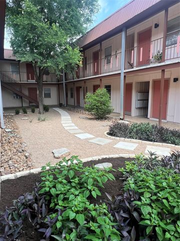 1410 W North Loop BLVD 102, Austin, TX 78756