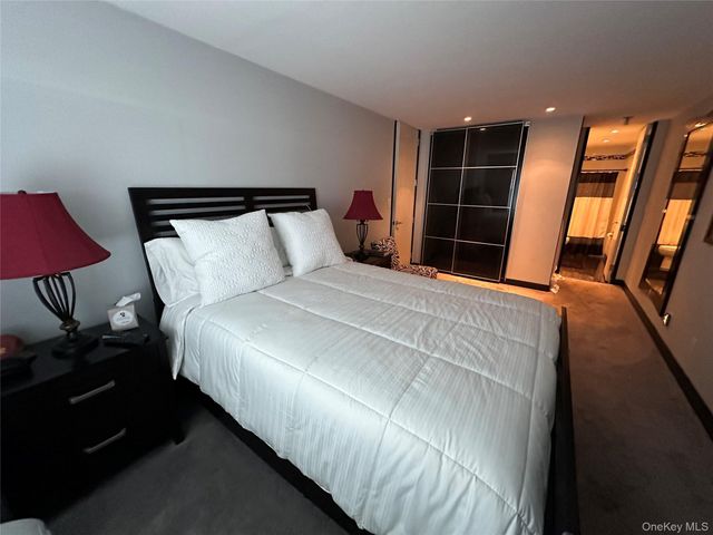360 Shore Road 2G, Long Beach, NY 11561
