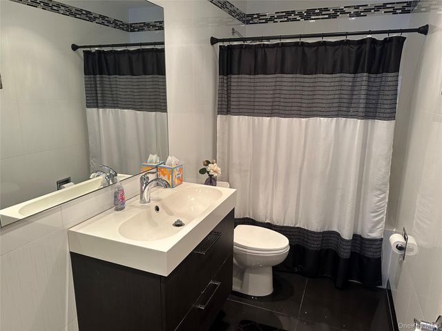 360 Shore Road 2G, Long Beach, NY 11561