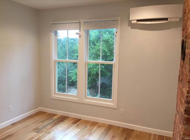 726 W 6th St Apt 1, Bloomington, IN 47404