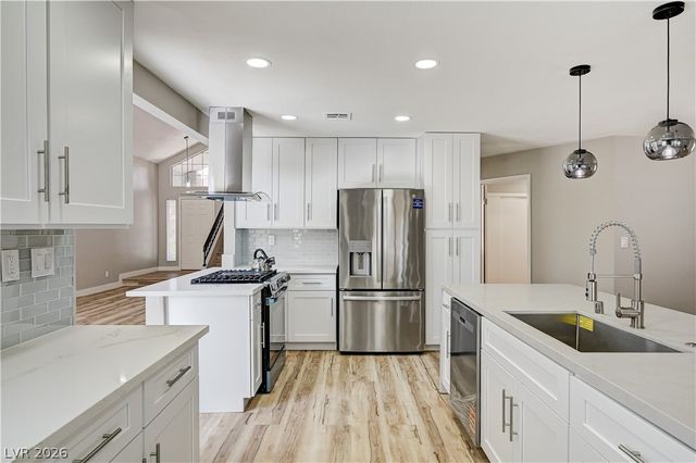 2720 Kennington Circle, Las Vegas, NV 89117