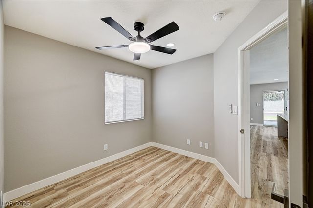 2720 Kennington Circle, Las Vegas, NV 89117