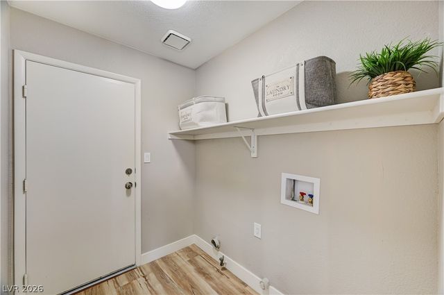 2720 Kennington Circle, Las Vegas, NV 89117
