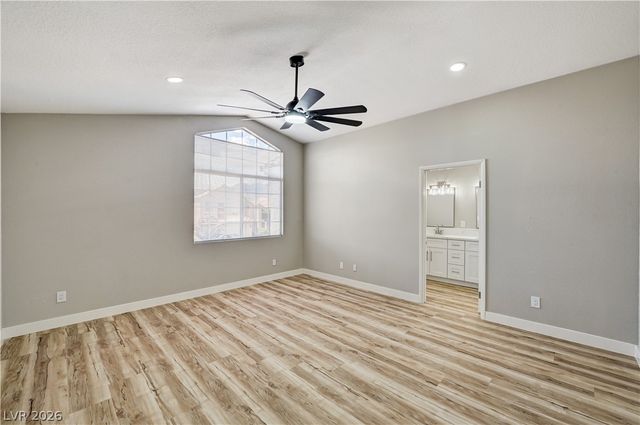 2720 Kennington Circle, Las Vegas, NV 89117