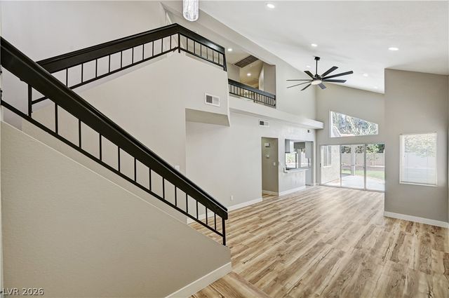 2720 Kennington Circle, Las Vegas, NV 89117