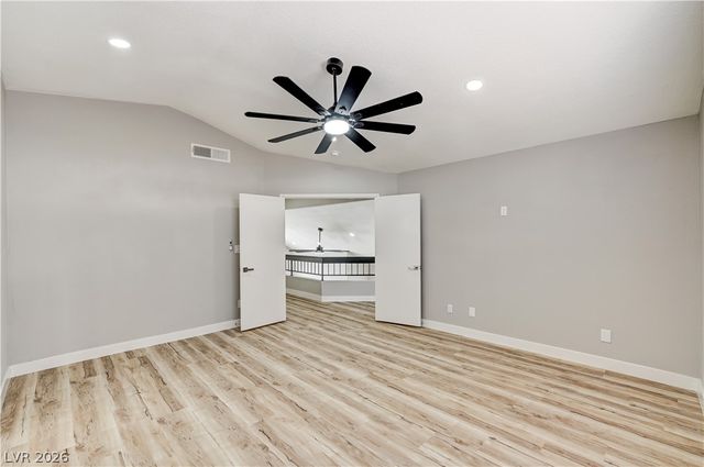 2720 Kennington Circle, Las Vegas, NV 89117