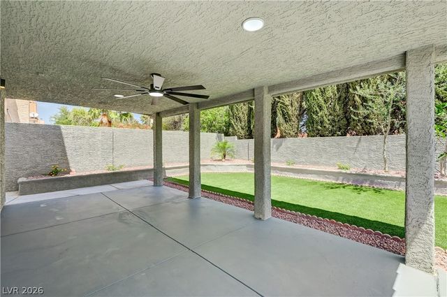 2720 Kennington Circle, Las Vegas, NV 89117