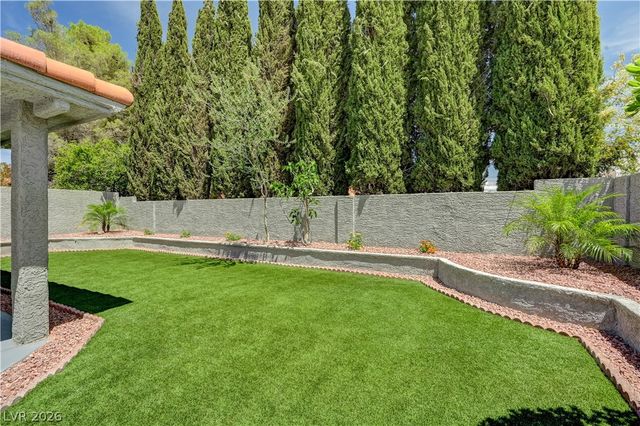 2720 Kennington Circle, Las Vegas, NV 89117
