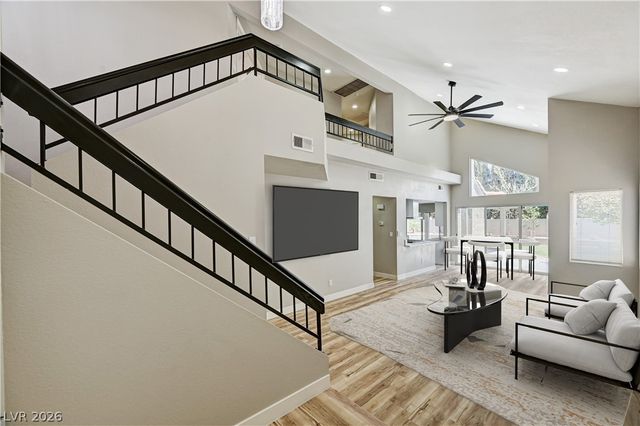 2720 Kennington Circle, Las Vegas, NV 89117