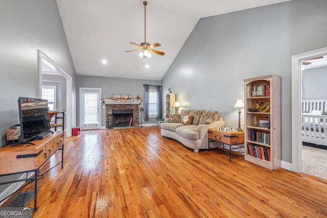 274 Hopes Circle, Demorest, GA 30535