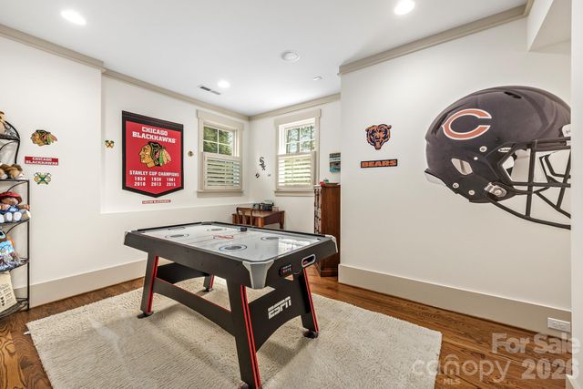 18321 Rosapenny Road, Charlotte, NC 28278