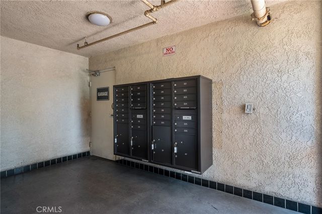 1723 Cedar 103, Long Beach, CA 90813