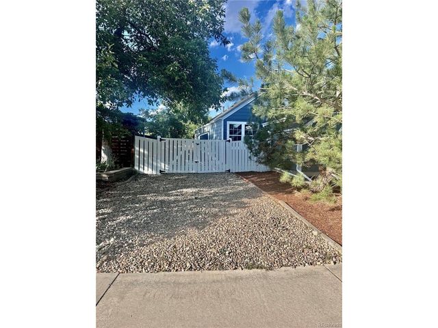 9633 W Elmhurst Pl, Littleton, CO 80128