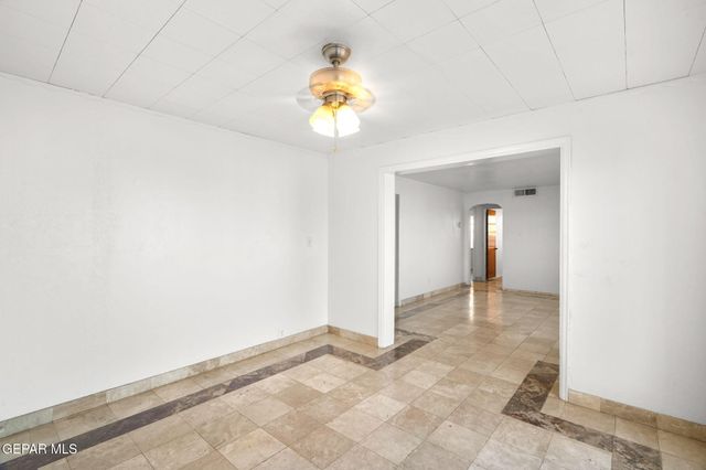 229 EDITH Drive, El Paso, TX 79915