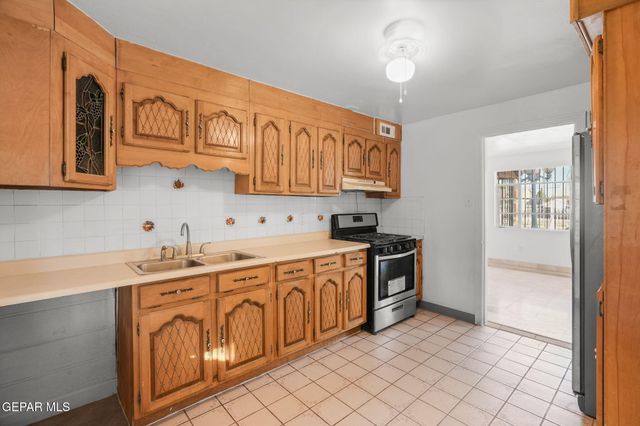 229 EDITH Drive, El Paso, TX 79915