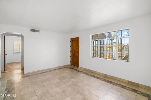 229 EDITH Drive, El Paso, TX 79915