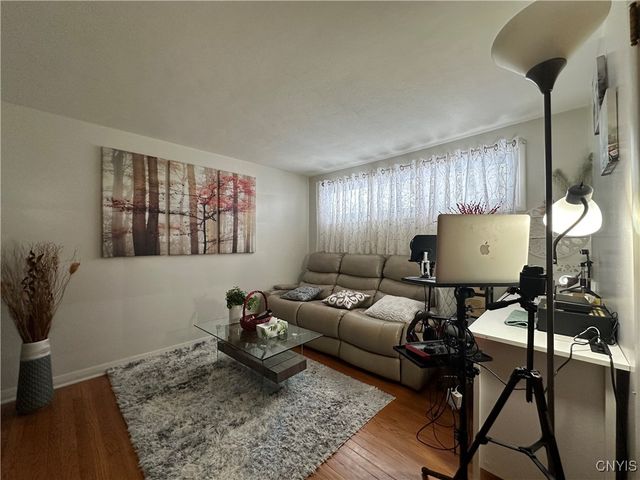 158 Darlington Road, Syracuse, NY 13208