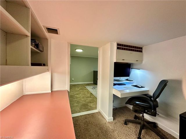 510 Merrybrook Court, Clemmons, NC 27012