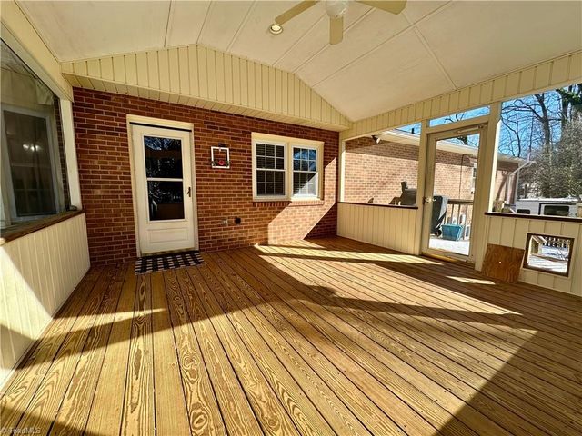 510 Merrybrook Court, Clemmons, NC 27012