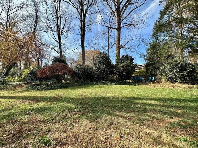 510 Merrybrook Court, Clemmons, NC 27012