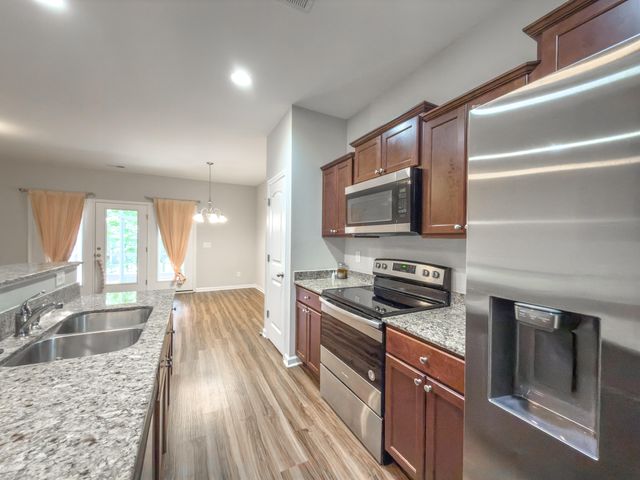 150 Buchanan Circle, Goose Creek, SC 29445