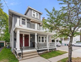 9 Dunton Rd 9, Watertown, MA 02472