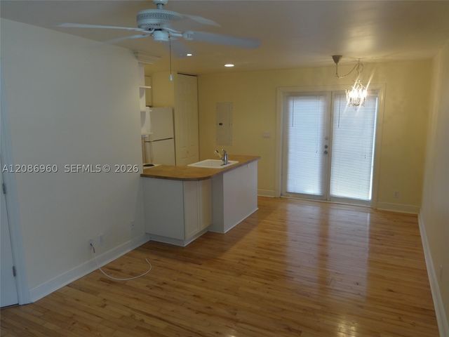 1212 SE 6th St 1-4, Fort Lauderdale, FL 33301