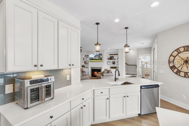 270 Station Pkwy, Bluffton, SC 29910