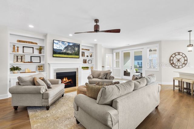 270 Station Pkwy, Bluffton, SC 29910