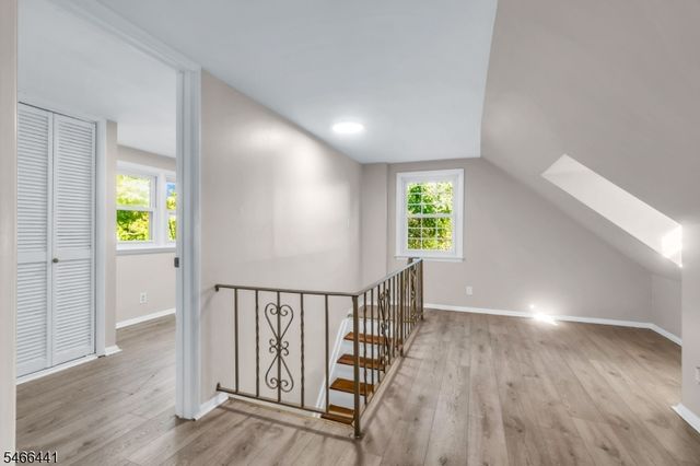 41 Heather Ln, Roselle Boro, NJ 07203