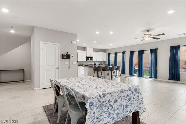 351 Canary Song Drive, Henderson, NV 89011