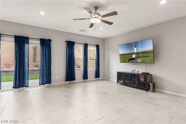 351 Canary Song Drive, Henderson, NV 89011