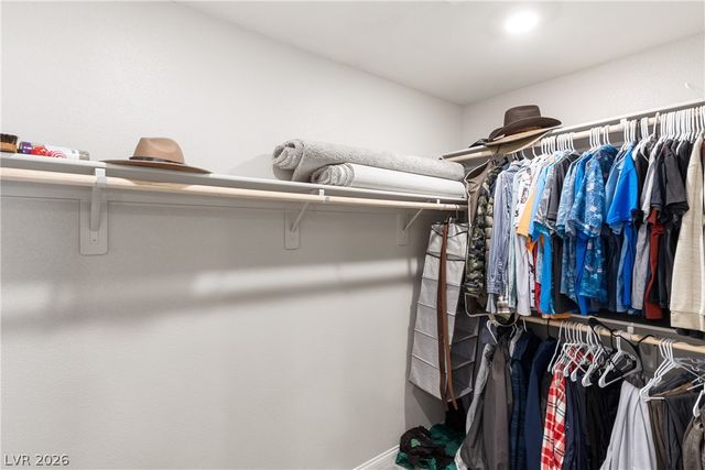 351 Canary Song Drive, Henderson, NV 89011