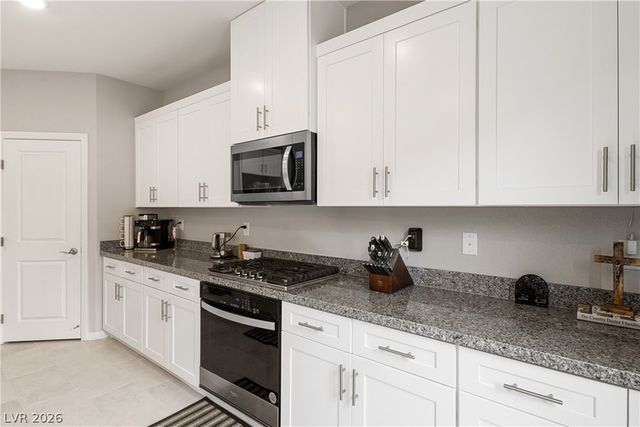 351 Canary Song Drive, Henderson, NV 89011