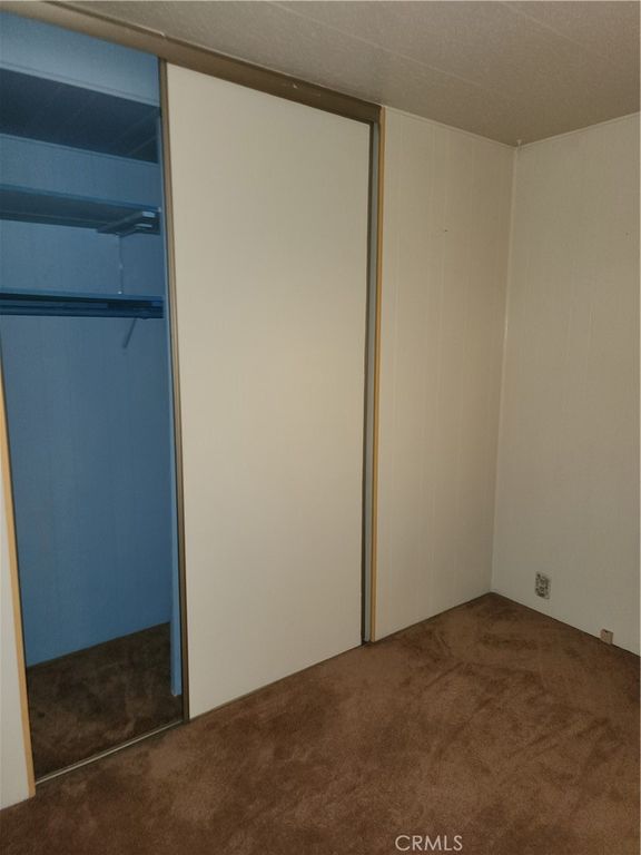 Image 19 of property listing at 13393 Mariposa 181, Victorville, CA 92395