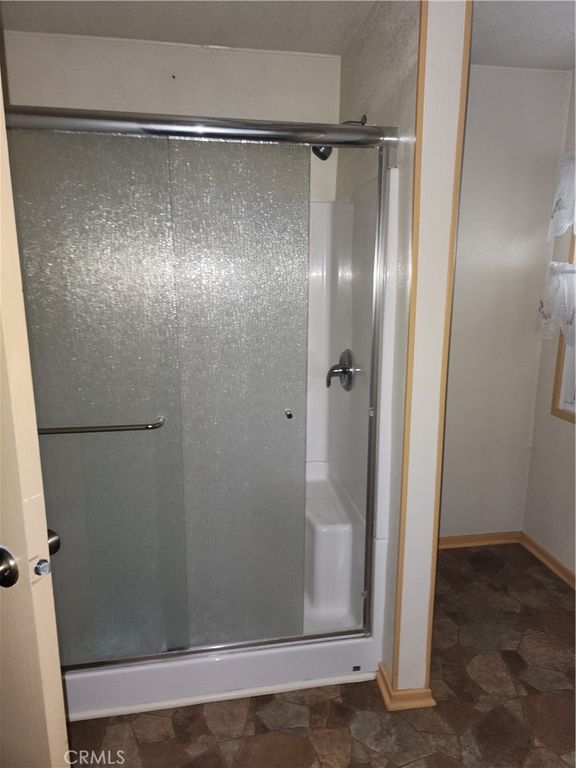 Image 6 of property listing at 13393 Mariposa 181, Victorville, CA 92395