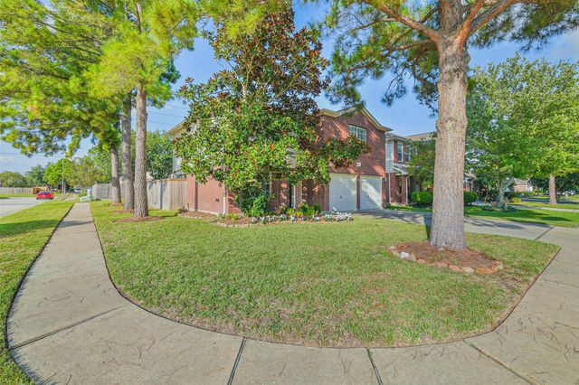 11946 Solon Springs Drive, Tomball, TX 77375