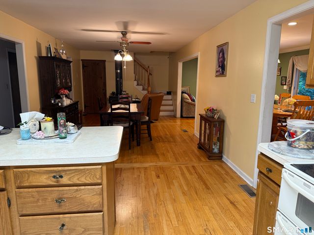 93 Ridgewood Avenue, Stamford, CT 06907