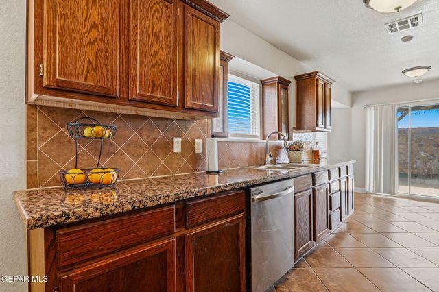 4709 KIKO A FIERRO Drive, El Paso, TX 79938