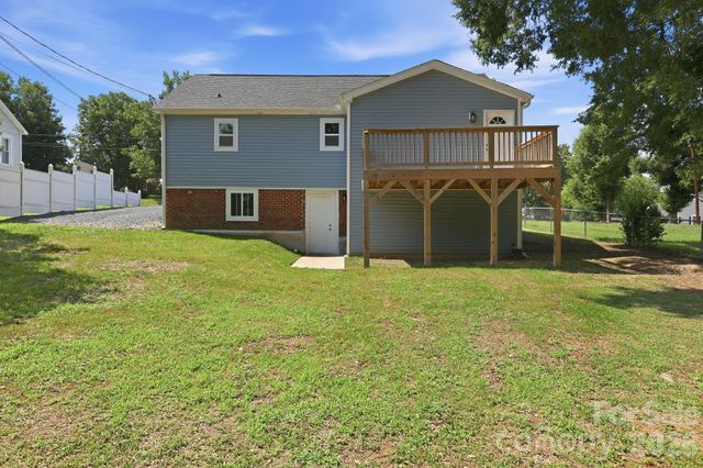 1508 Old Charlotte Road, Albemarle, NC 28001