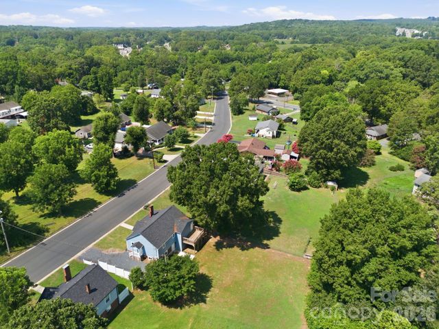 1508 Old Charlotte Road, Albemarle, NC 28001