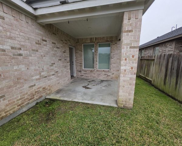 396 Weimer Lagoon Road, La Porte, TX 77571