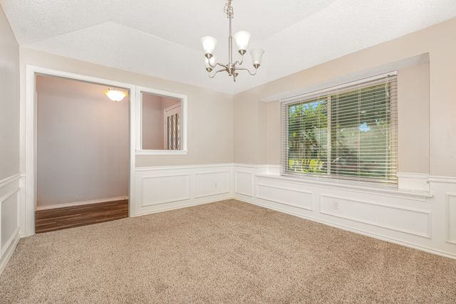 2015 Robin Hill Lane, Carrollton, TX 75007