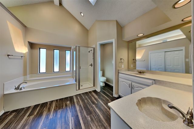2015 Robin Hill Lane, Carrollton, TX 75007